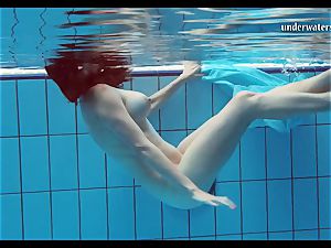 Piyavka Chehova yam-sized elastic fleshy boobies underwater