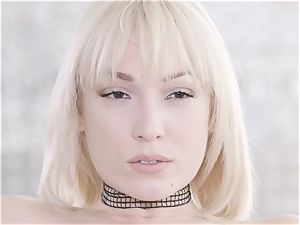 Lily Labeau solo twat have fun